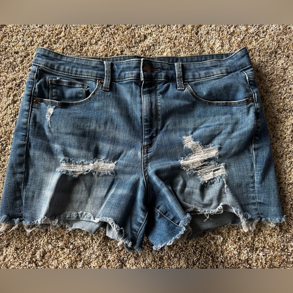 Universal Thread Distressed Denim Cutoff Shorts - Blue